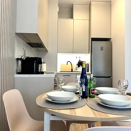 Michalczyka 3a - Self Check-in 20h - Parking *